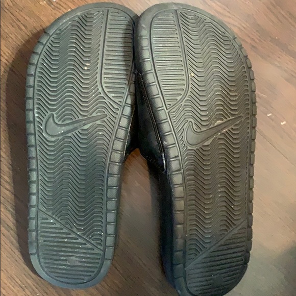 Nike Slides - Picture 2 of 2